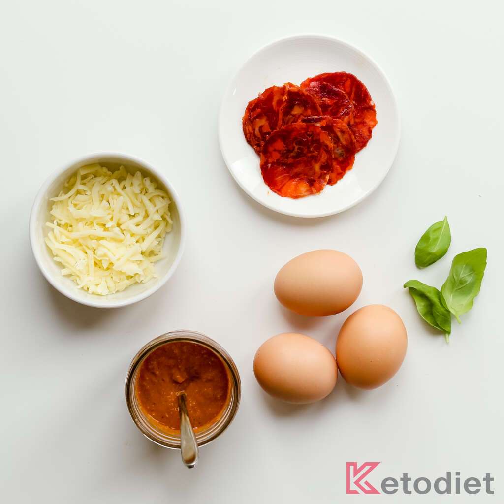 Mozzarella cheese, marinara sauce, eggs, pepperoni and basil.